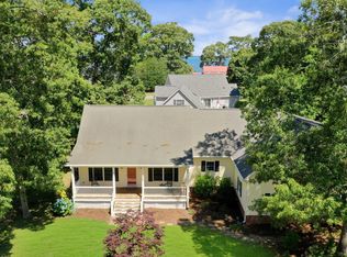 592 Arnolds Beach Rd, Roper, NC 27970