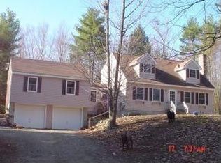 282 Whittier Dr, Fremont, NH 03044