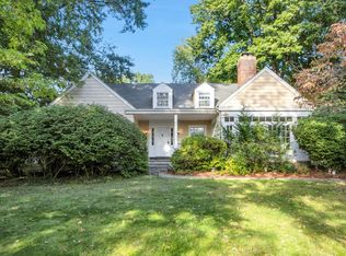 153 E Linden Ave, Englewood, NJ 07631
