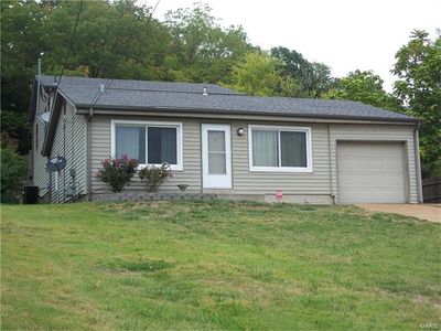 76 W Lakewood Dr, Fenton, MO, 63026