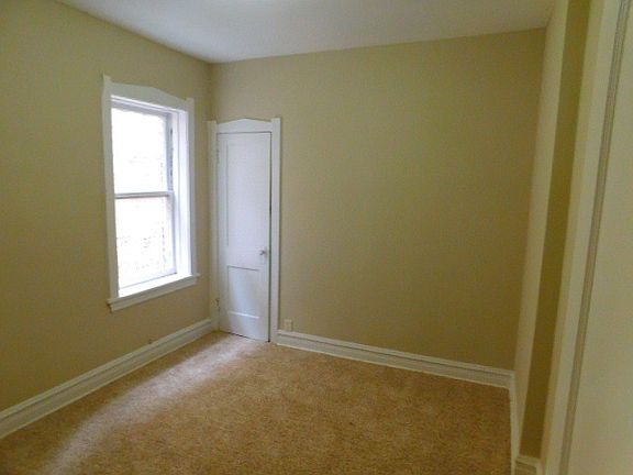 5th image of 1718 N Linder Ave