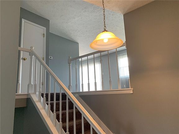 2nd image of 2917 N Temple Ave
