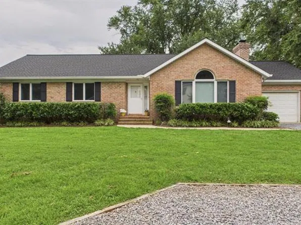 709 Dogwood Ln, Annapolis, MD 21409