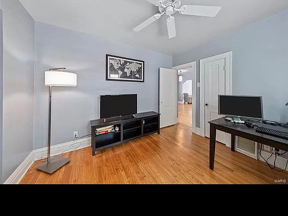4th image of 8515 Richard Ave