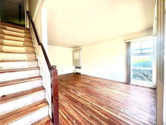 2nd image of 446 Howard Avenue