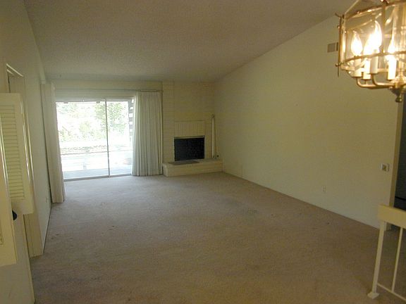 Living Room w/ Fireplace