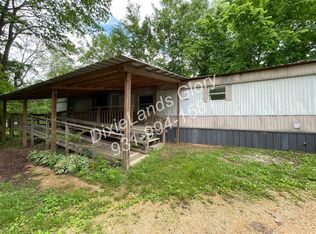 206 Webb Ave, Linden, TN 37096