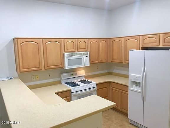 5th image of 5015 E Cheyenne Dr Unit 36