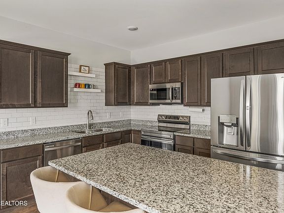 3rd image of 382 Judson Way