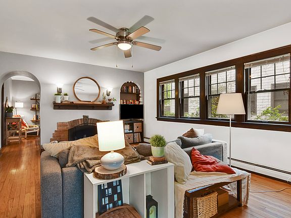 3rd image of 919-921 Vilas Ave #12662420