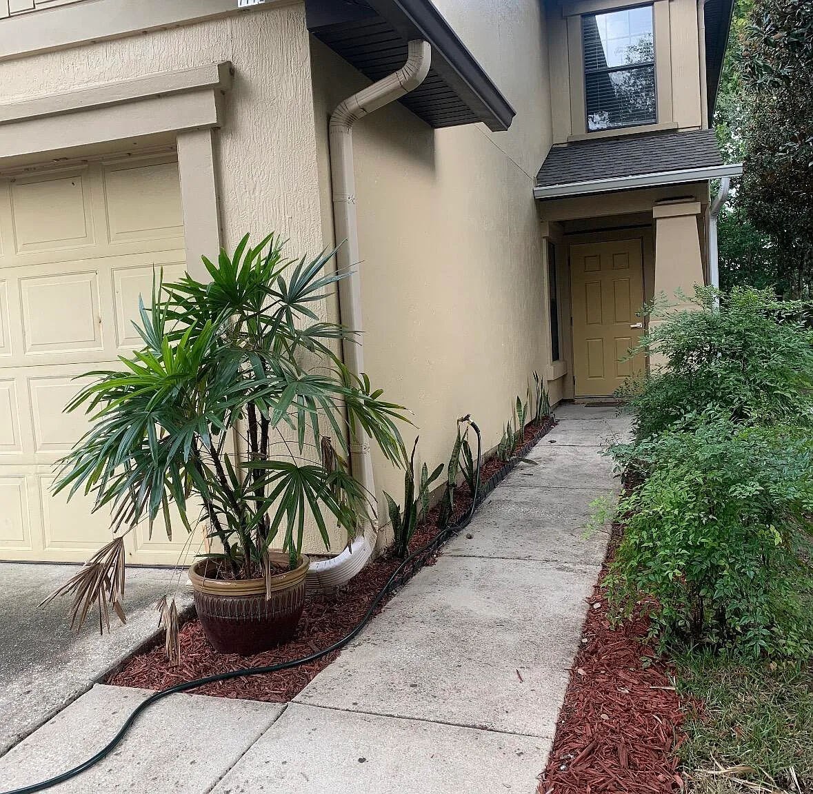3 bed, 2.5 bath, 1508 sqft, $1,650 — Photo 1