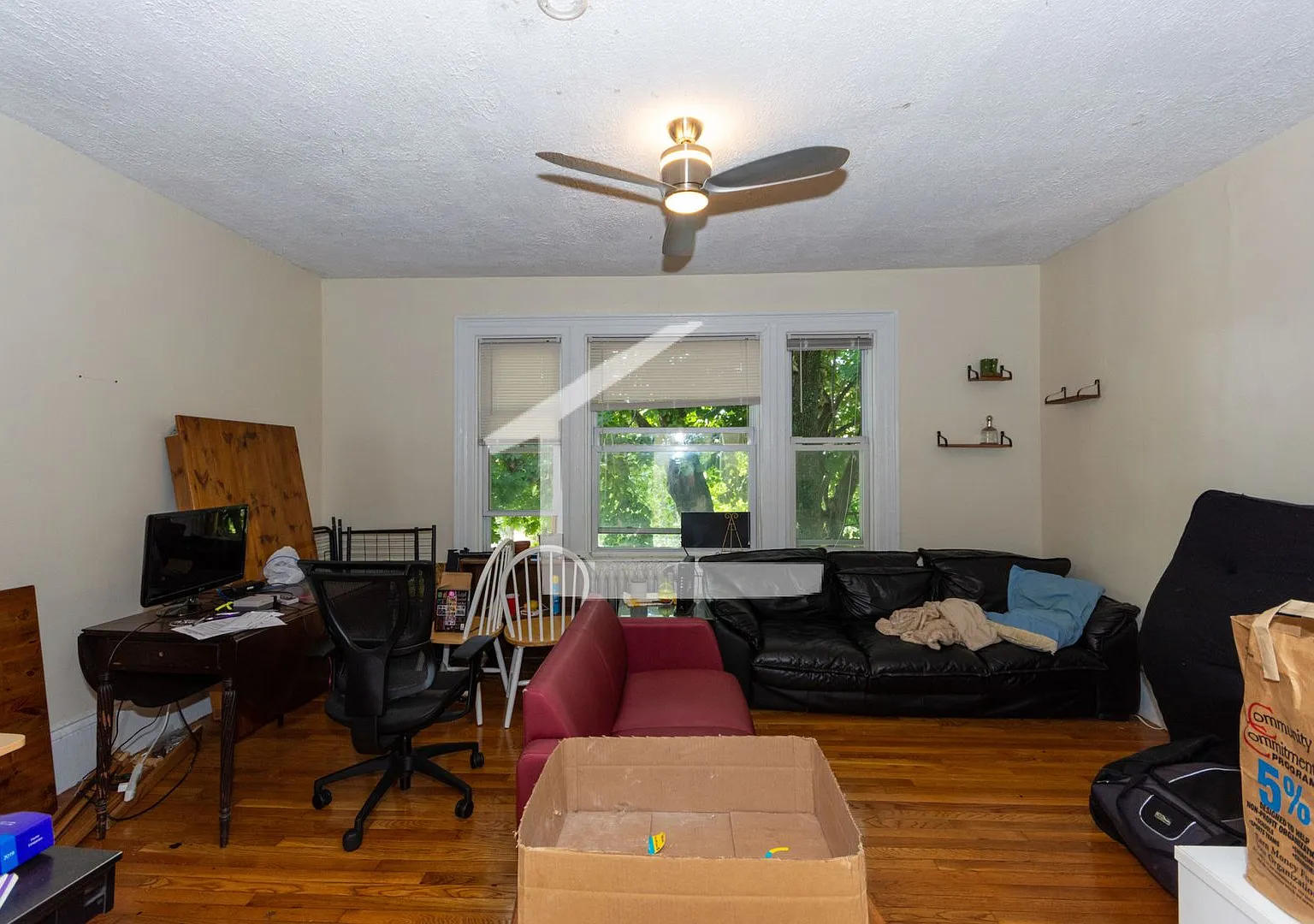 Nice 5 bed in Brighton — Photo 1