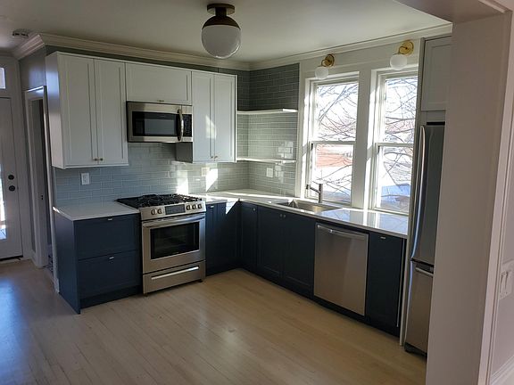4th image of 1405 Cleveland St Floor 2