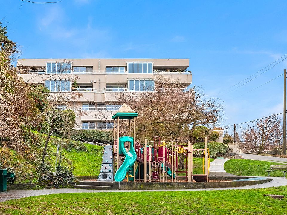 1st image of 1231 5th Ave N APT 204