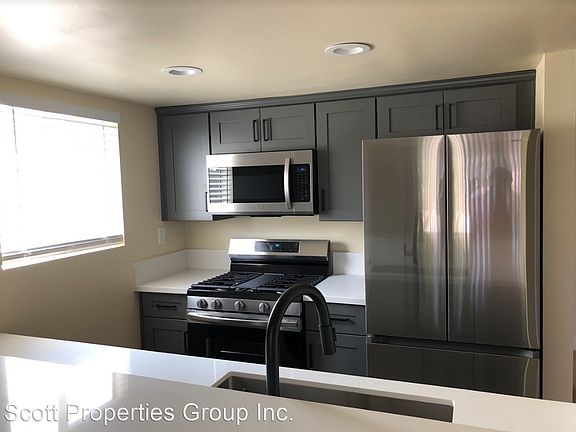 3rd image of 2455 Corinth Ave APT 102