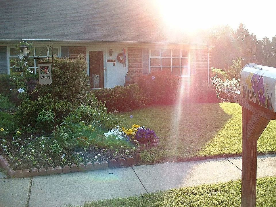 2nd image of 5118 Thackery Ct
