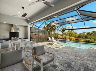 6420 Pembroke WAY, NAPLES, FL 34113