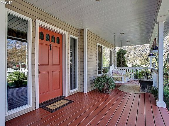 3rd image of 316 Julie Ann Dr