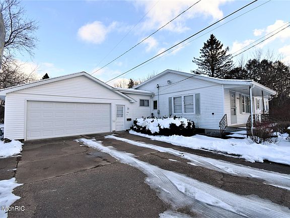 2nd image of 103 S Reinberg Ave