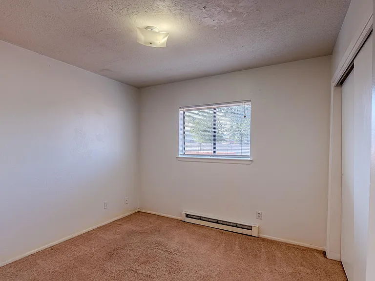 201 Burma Dr NE — Photo 21