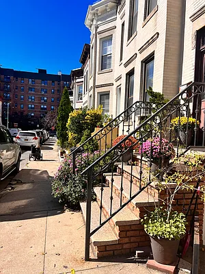 Rented by Space Real Estate | media 17