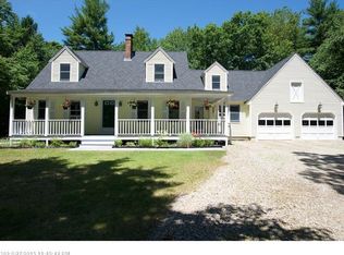 17 Roe Fields Dr, South Berwick, ME 03908
