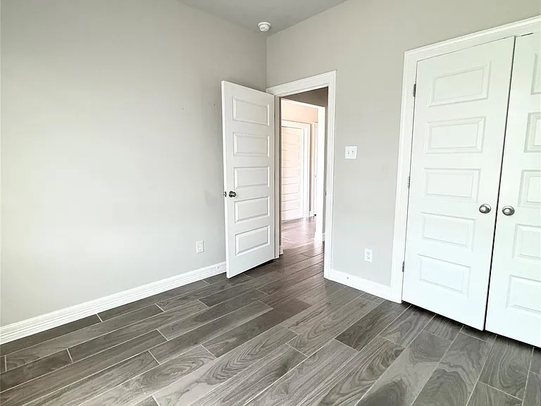 105 Everett Ct #B — Photo 10