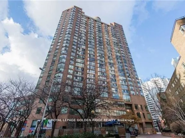 44 Saint Joseph St, Toronto, ON