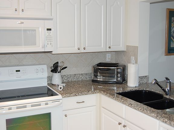 3rd image of 9490 S Ocean Dr APT 411