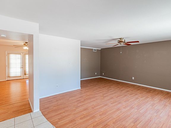 2nd image of 3847 W Cochise Dr