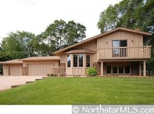 10725 Zieglers Dr N, Brooklyn Park, MN 55443