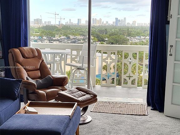 4th image of 13155 Ixora Ct APT 911