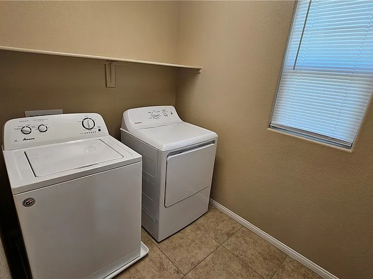 8685 Sparrow Desert Ave — Photo 13