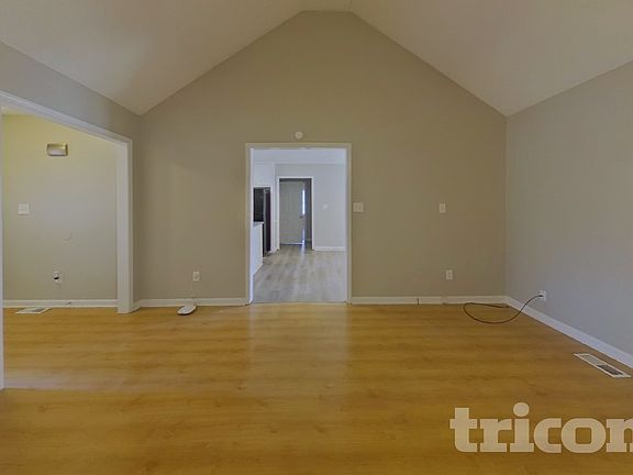 2nd image of 2965 Windcrest Dr