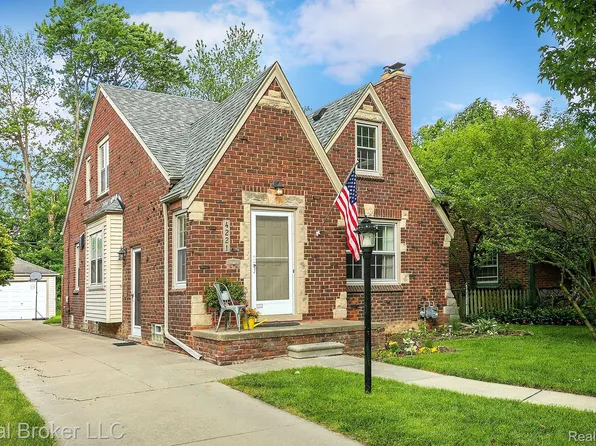 4221 Grayton St, Detroit, MI 48224