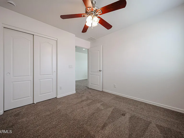 41298 W Parkhill Dr — Photo 25