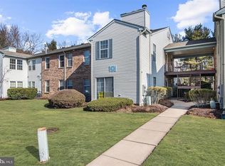 1 Village Ct #1, Mount Laurel, NJ 08054