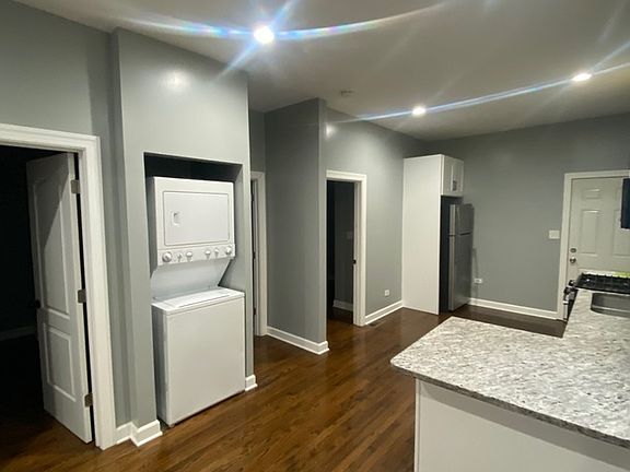 4th image of 7421 S Saint Lawrence Ave