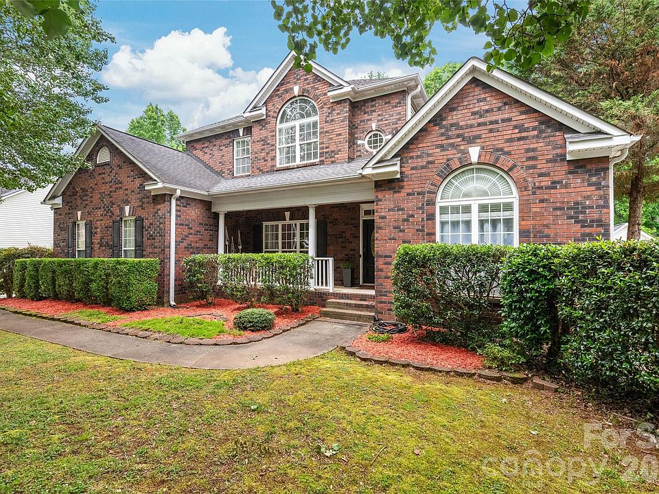 1st image of 11786 Crossroads Pl