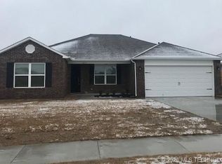 1251 E San Antonio St, Broken Arrow, OK 74012