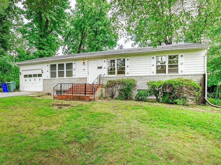 4830 Indian Ln — Photo 2