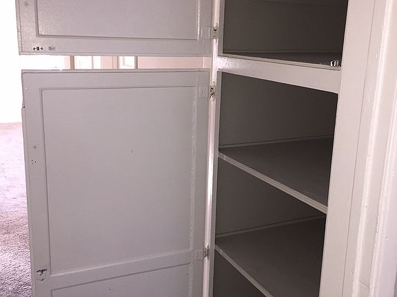 5th image of 17308 Delia Ave