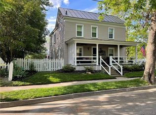 439 2nd St, West Point, VA 23181