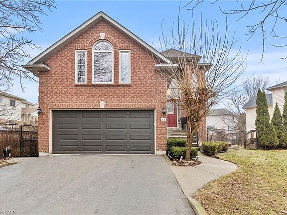 2nd image of 10 Pinecreek Rd