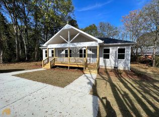 260 Holly St, Social Circle, GA 30025
