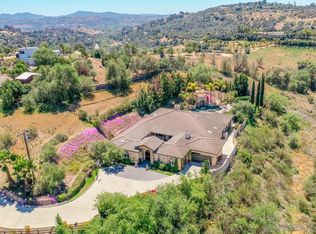 3899 Las Flores Dr, Fallbrook, CA 92028