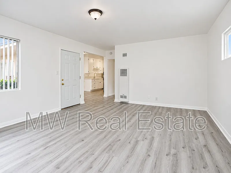 1 bed, 1.0 bath, 750 sqft, $1,695 — Photo 4