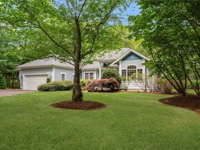 2197 Middle Rd, East Greenwich, RI, 02818