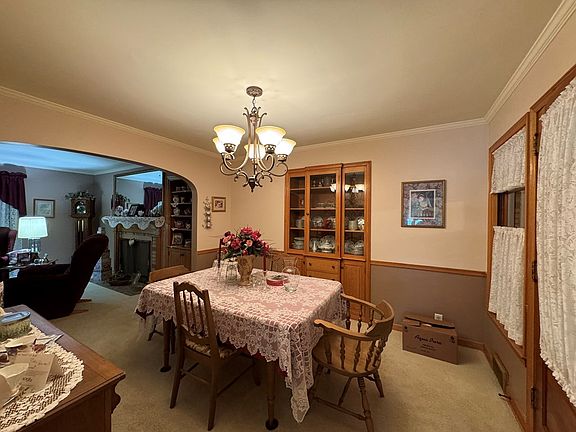 5th image of 102 Switzer Dr