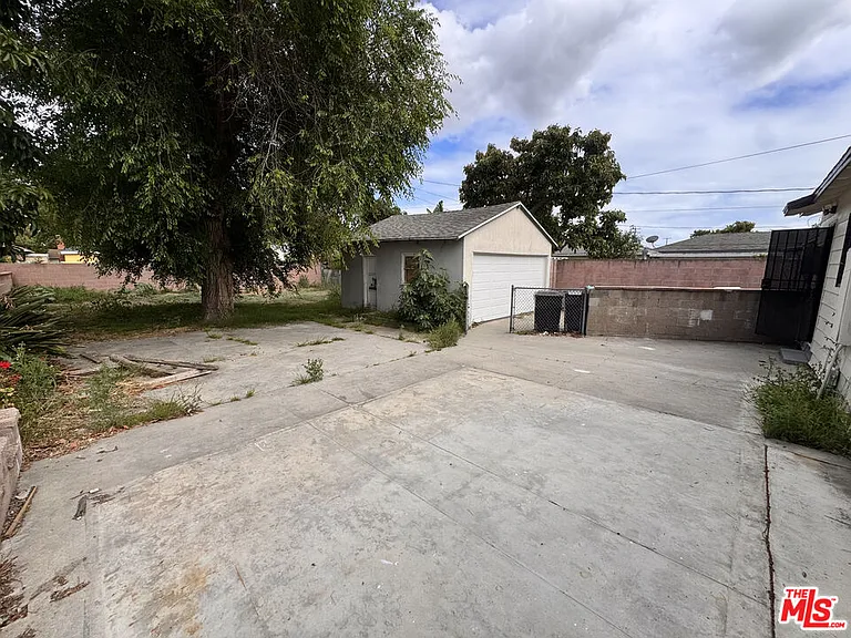 3260 Oregon Ave — Photo 18